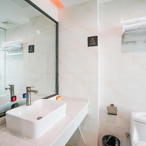 Standard Without Window Twin Room